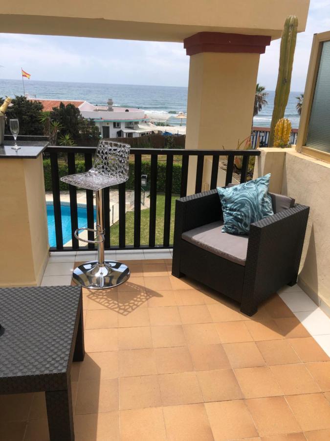 Beachfront Apartment - Sea Views - Marbella Exterior photo