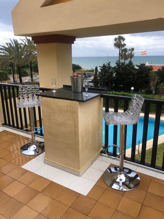 Beachfront Apartment - Sea Views - Marbella Exterior photo